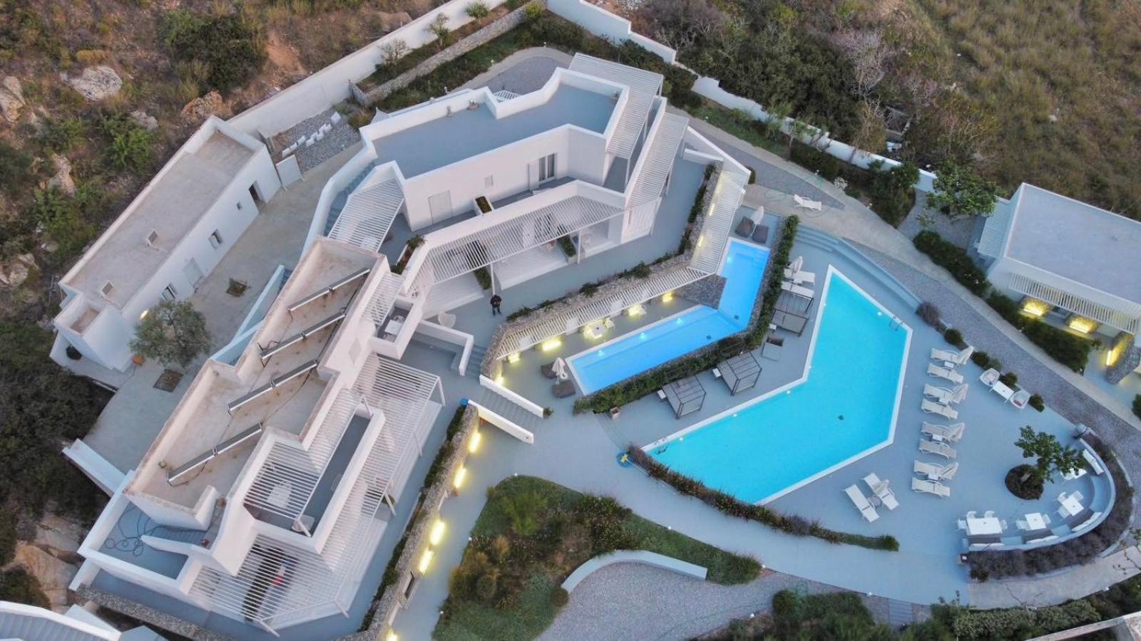 Relux Hotel 4*